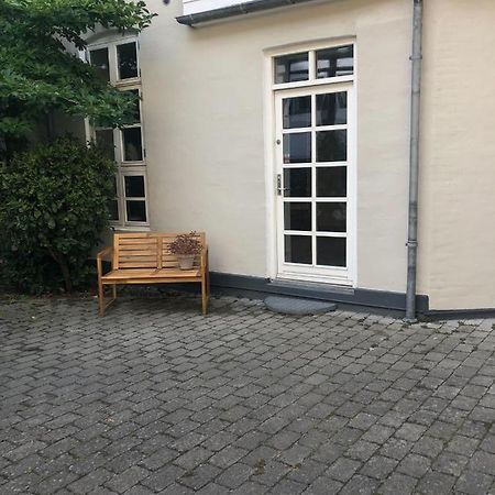 Nyrenoveret Charmerende Lejlighed I Odense C! Apartment Luaran gambar