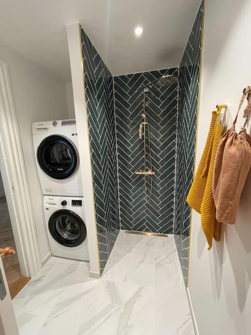 Nyrenoveret Charmerende Lejlighed I Odense C! Apartment Luaran gambar