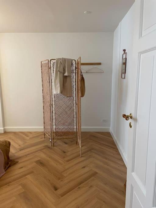 Nyrenoveret Charmerende Lejlighed I Odense C! Apartment Luaran gambar