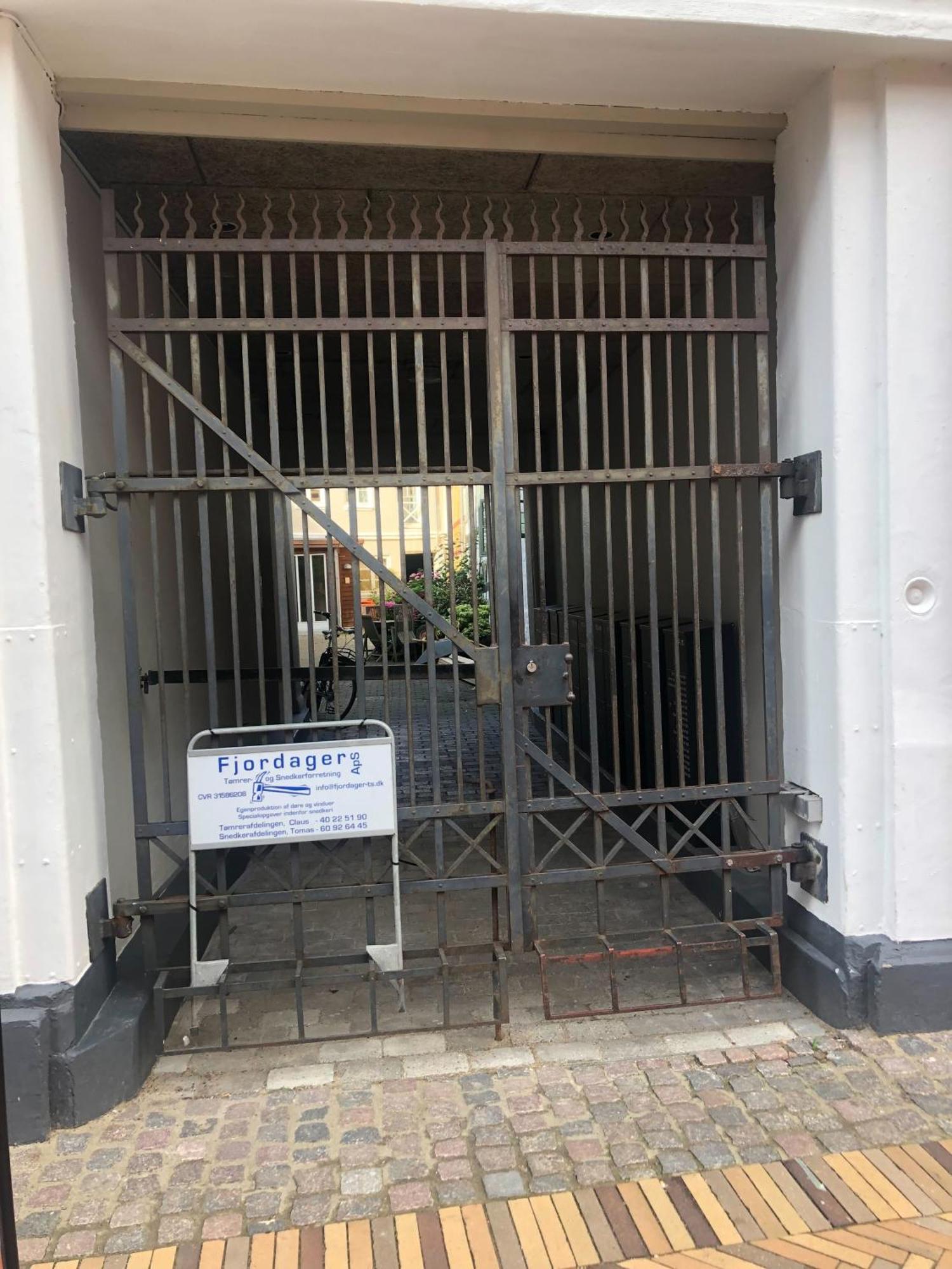Nyrenoveret Charmerende Lejlighed I Odense C! Apartment Luaran gambar